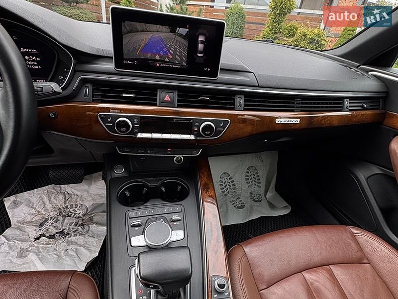Седан Audi A4 2019 в Стрые