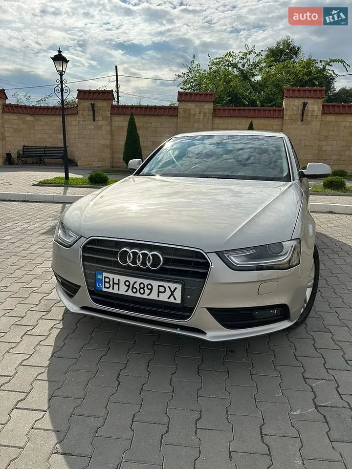 2011 Audi A4 - мініатюра 24