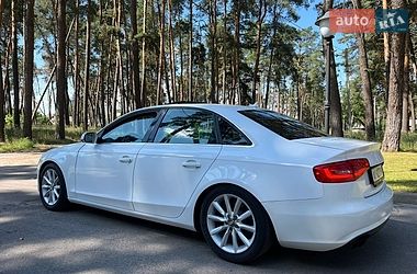 Седан Audi A4 2012 в Чернігові