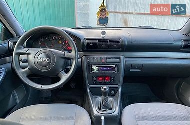 Универсал Audi A4 1998 в Рокитном