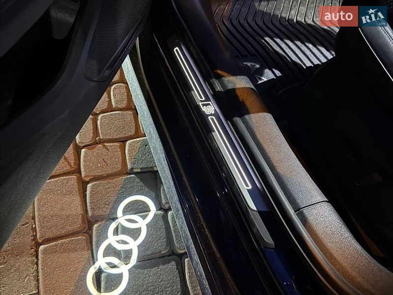 Седан Audi A4 2020 в Киеве фото 25 Седан Audi A4 2020 в Киеве