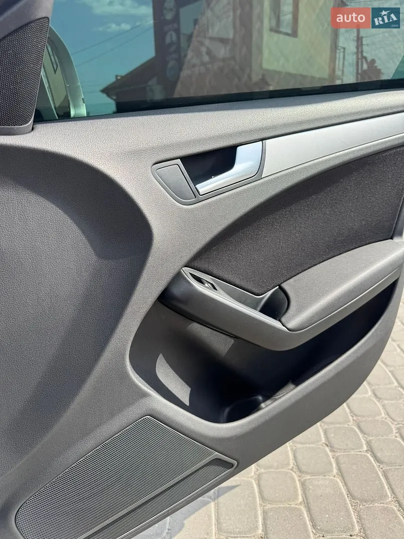 2010 Audi A4 - мініатюра 19