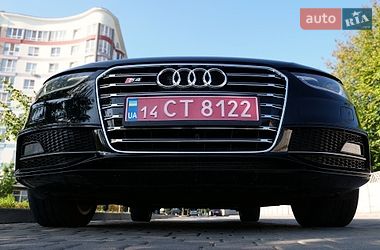 Седан Audi A4 2015 в Івано-Франківську