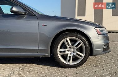 Седан Audi A4 2015 в Львові