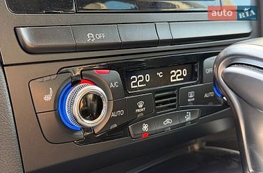 Седан Audi A4 2015 в Львові