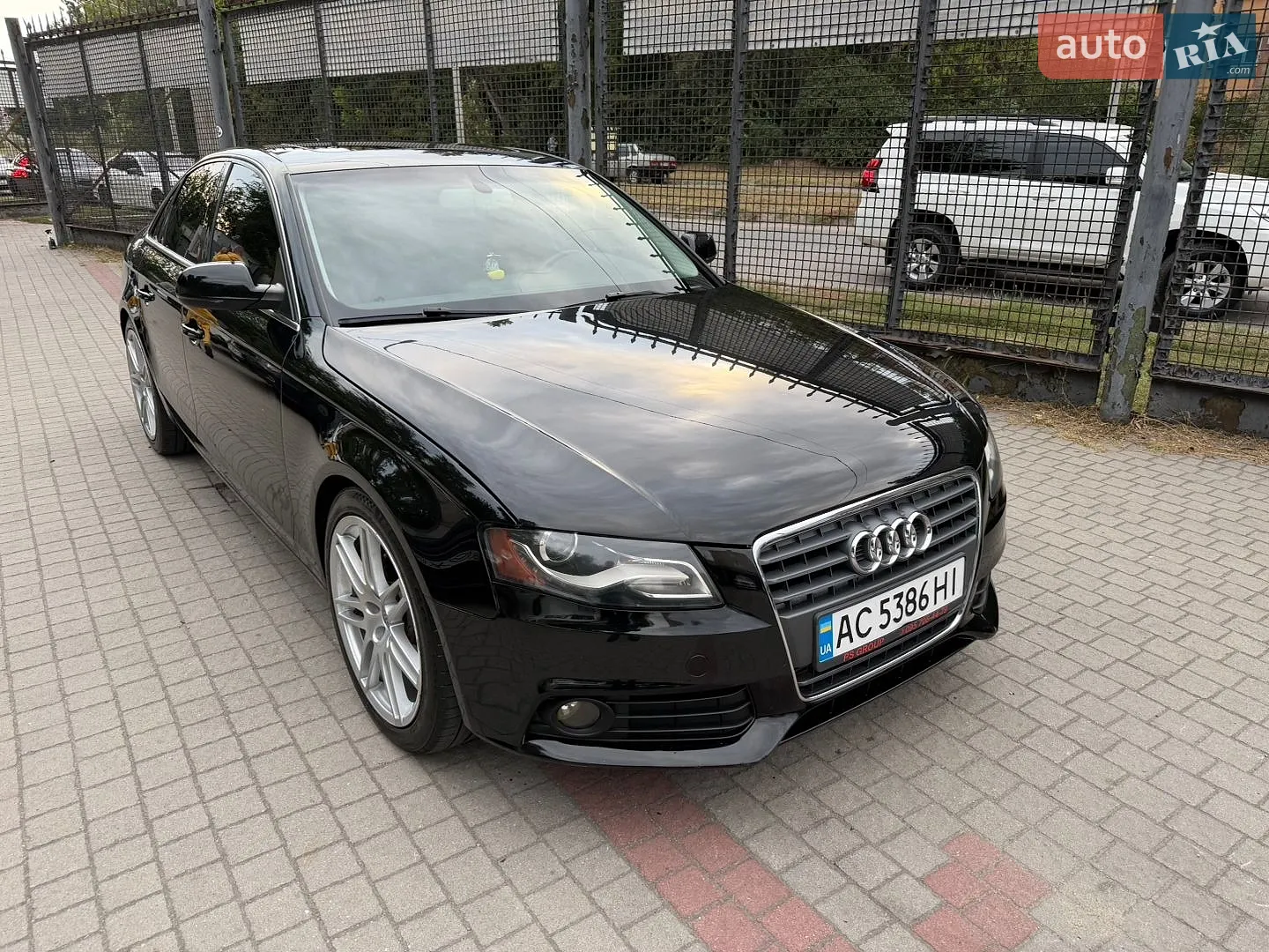 2011 Audi A4 - мініатюра 2