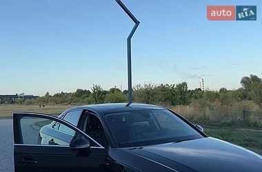 Седан Audi A4 2018 в Здолбунове