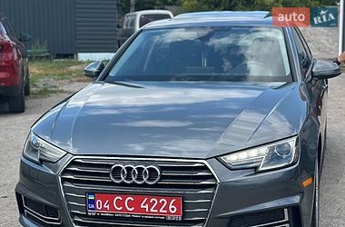 Седан Audi A4 2016 в Фастові