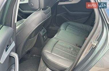 Седан Audi A4 2016 в Фастові