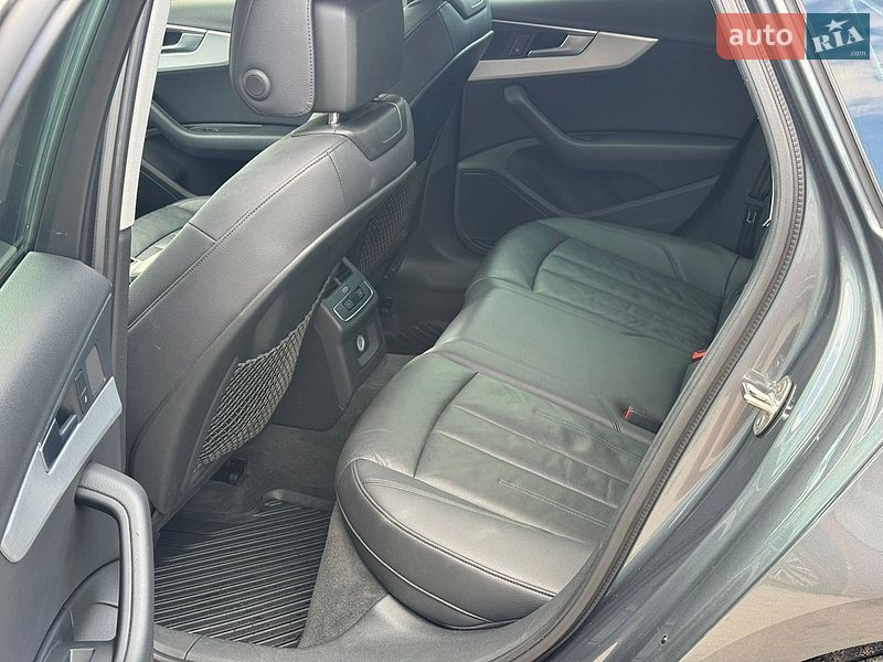 Седан Audi A4 2016 в Фастові