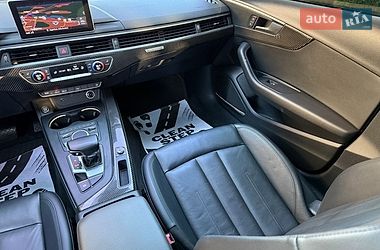 Седан Audi A4 2018 в Стрые