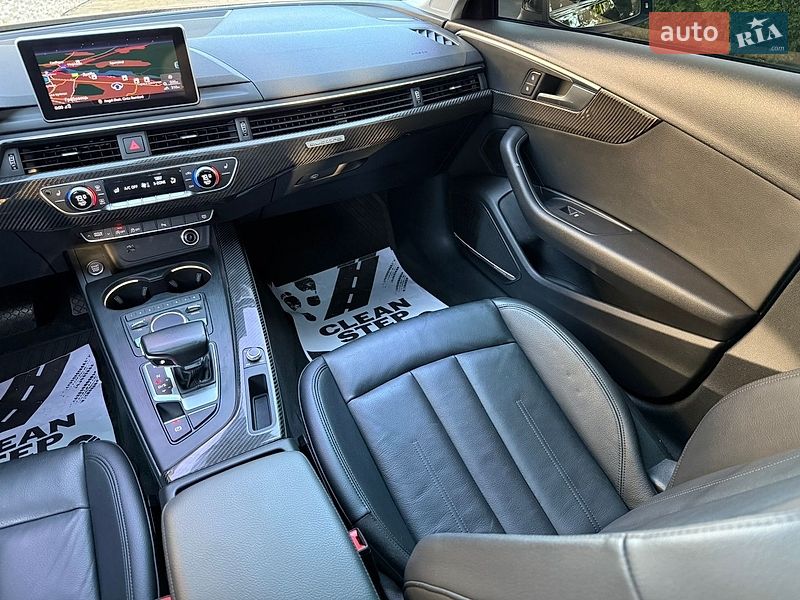 Седан Audi A4 2018 в Стрые