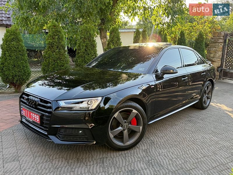 Седан Audi A4 2018 в Стрию