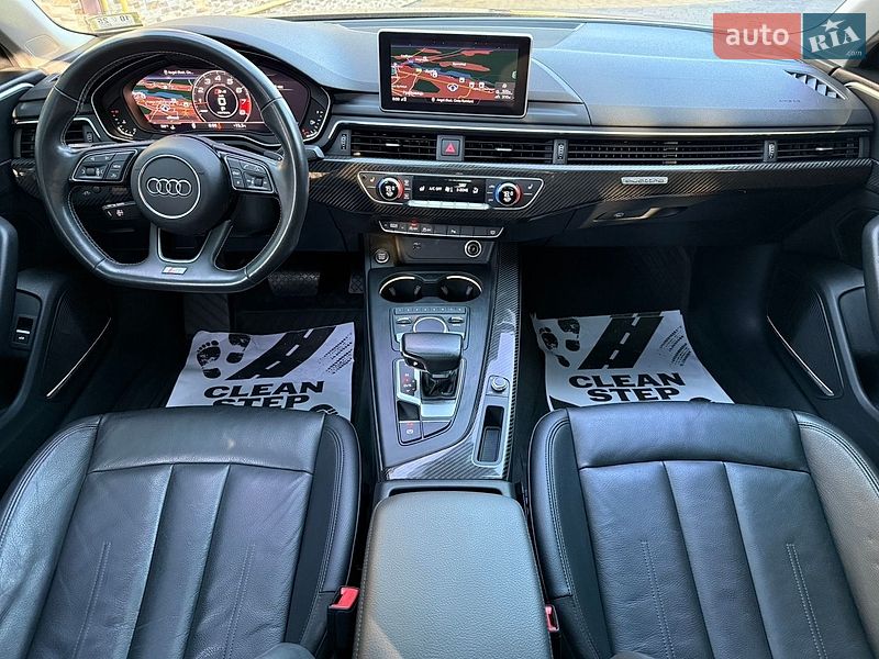 Седан Audi A4 2018 в Стрию