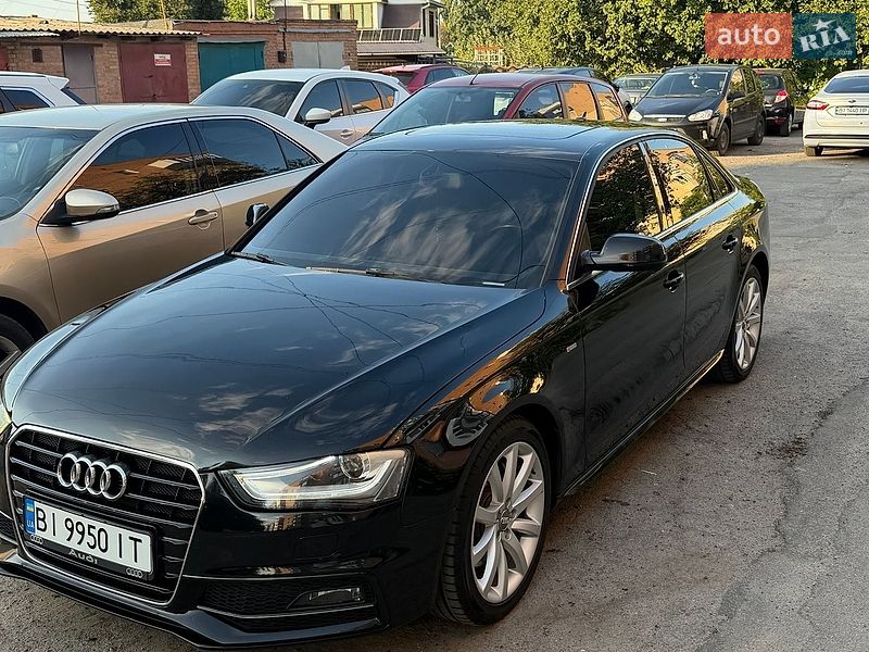 Седан Audi A4 2013 в Полтаве