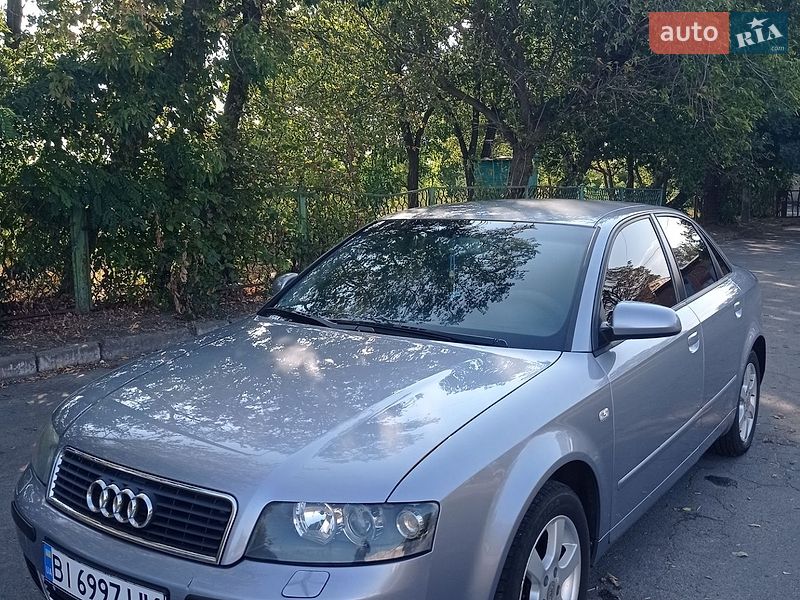 Седан Audi A4 2003 в Лубнах