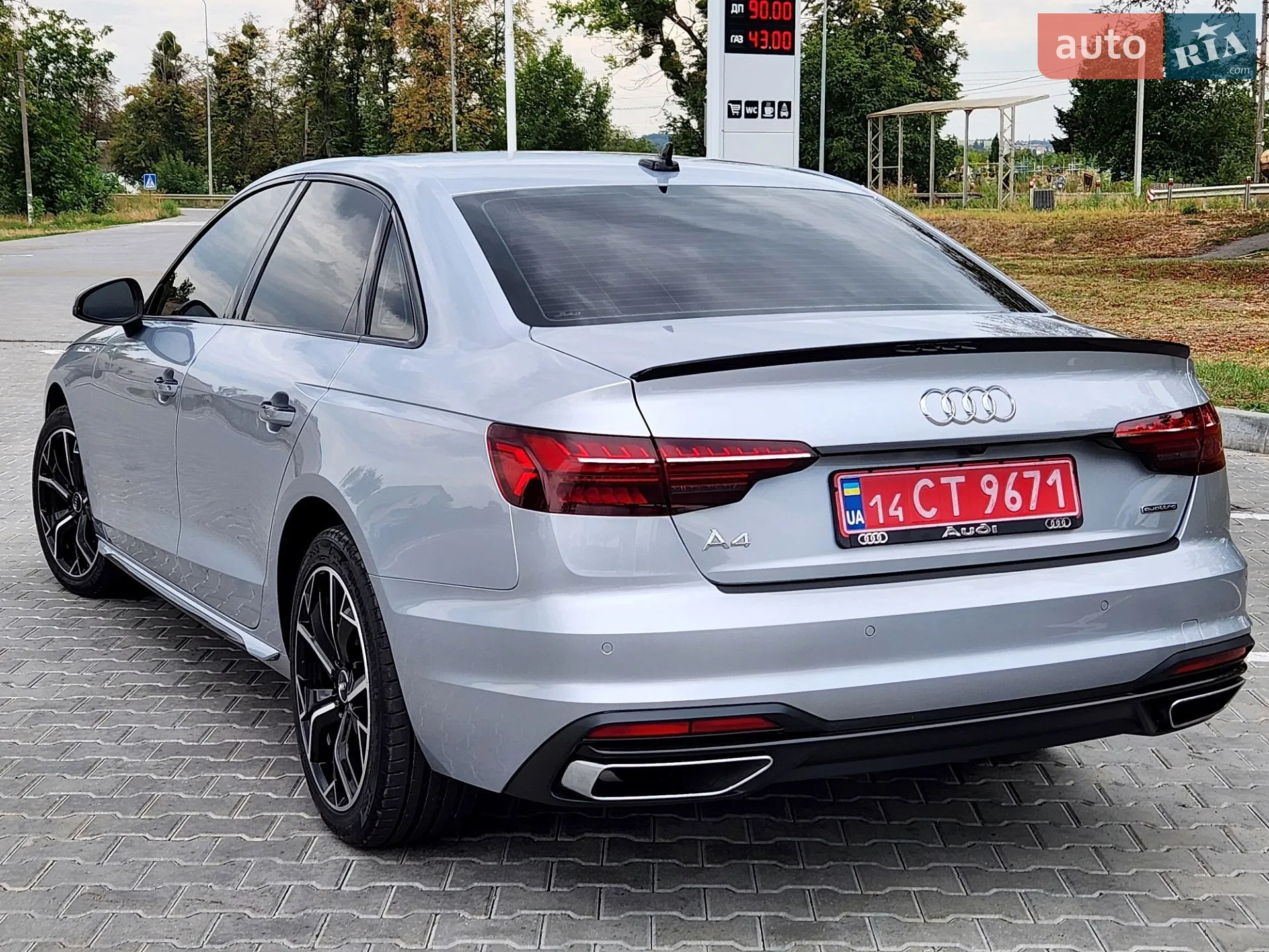 2022 Audi A4 - мініатюра 12