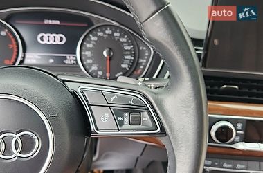 Седан Audi A4 2022 в Вінниці