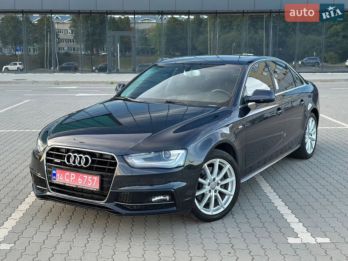 2015 Audi A4 - фото 1