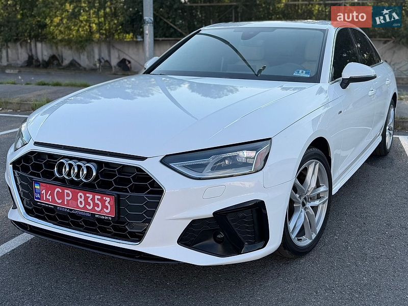 Седан Audi A4 2020 в Киеве