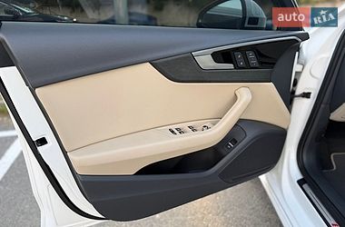 Седан Audi A4 2020 в Киеве