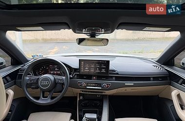 Седан Audi A4 2020 в Киеве