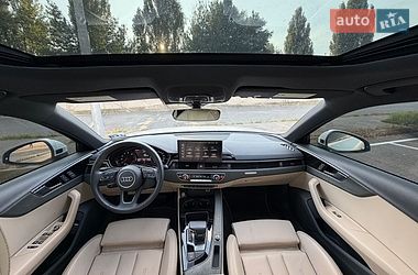 Седан Audi A4 2020 в Киеве