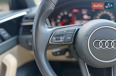 Седан Audi A4 2020 в Киеве