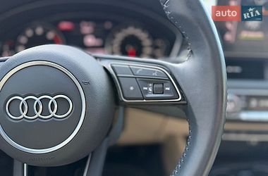 Седан Audi A4 2020 в Киеве