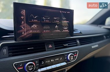 Седан Audi A4 2020 в Киеве