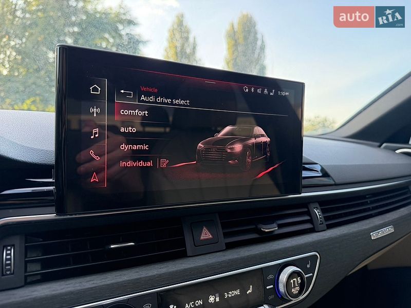 Седан Audi A4 2020 в Киеве