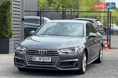 Седан Audi A4 2016 в Львові