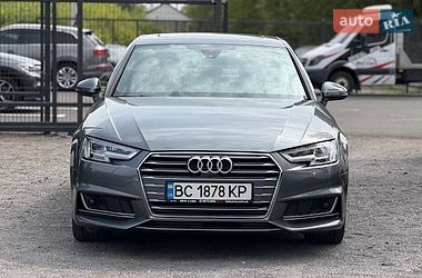 Седан Audi A4 2016 в Львові