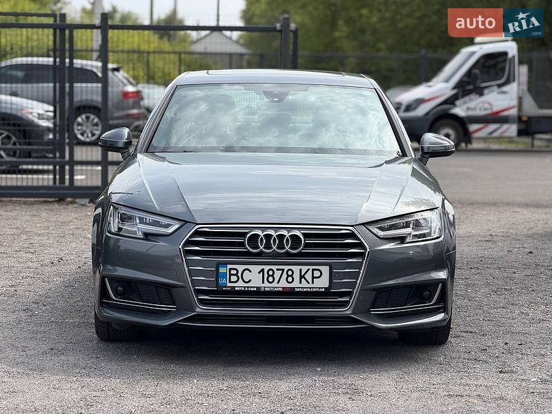Седан Audi A4 2016 в Львові