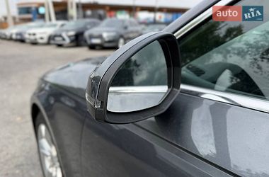 Седан Audi A4 2016 в Львові