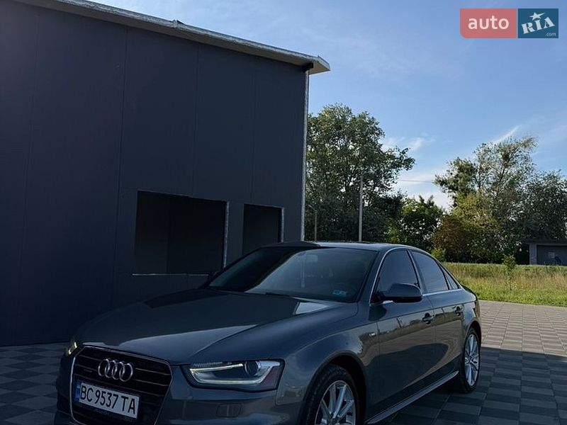 Седан Audi A4 2015 в Самборе