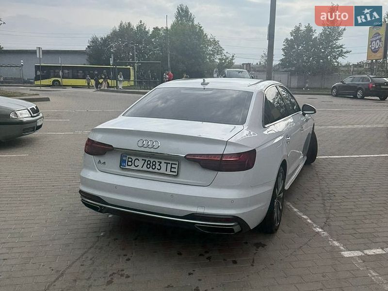 Седан Audi A4 2020 в Львове