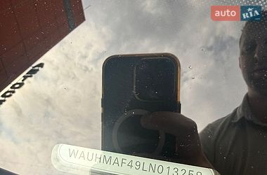 Седан Audi A4 2020 в Львове