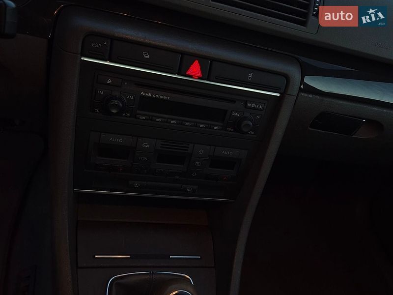 Седан Audi A4 2003 в Луцке