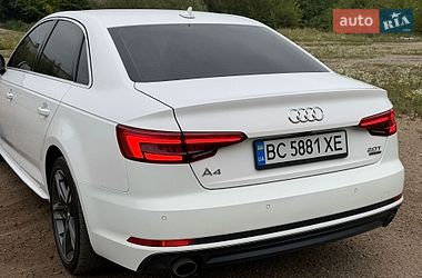 Седан Audi A4 2015 в Львове