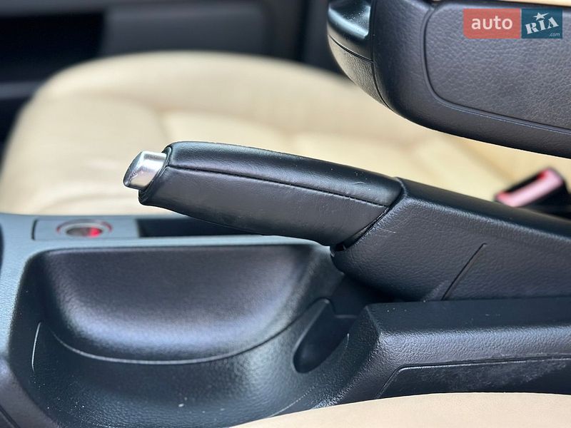 Универсал Audi A4 2006 в Сарнах