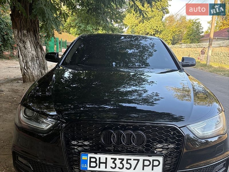 Audi A4 2014
