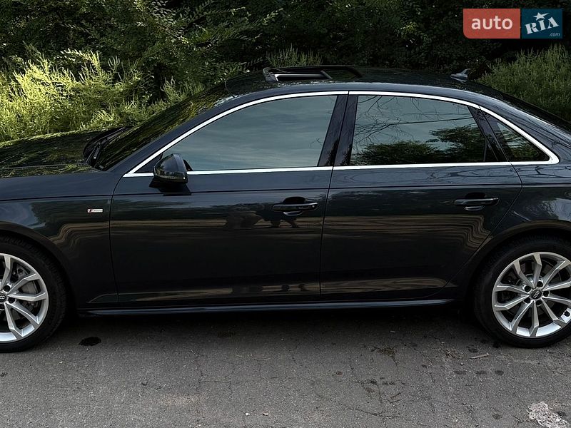 Седан Audi A4 2018 в Кривом Роге