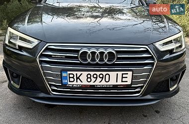 Седан Audi A4 2018 в Кривом Роге