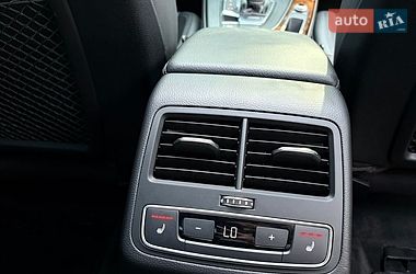 Седан Audi A4 2018 в Кривом Роге