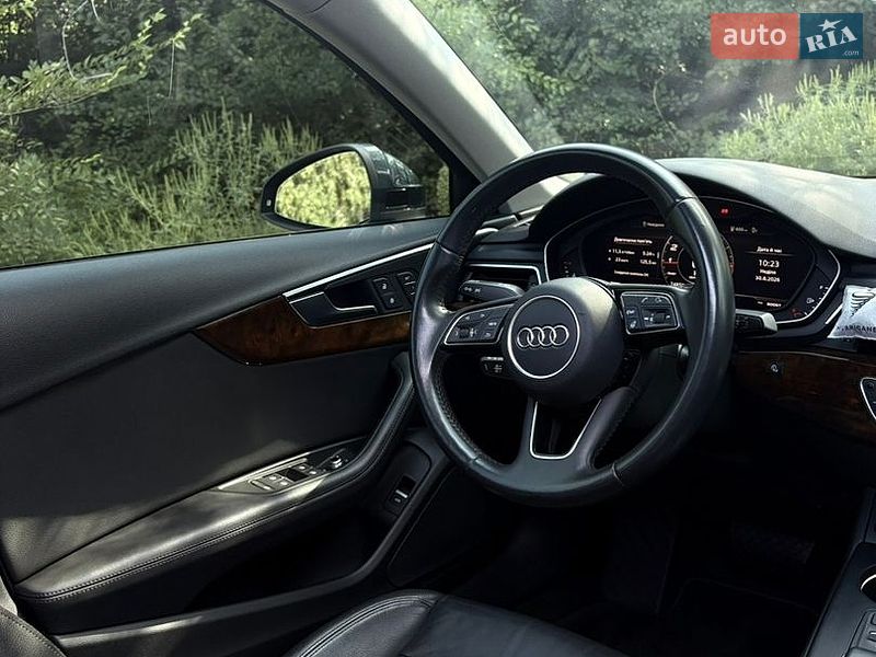 Седан Audi A4 2018 в Кривом Роге