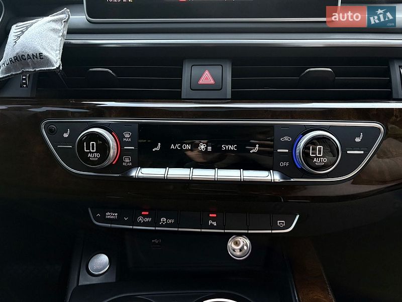 Седан Audi A4 2018 в Кривом Роге