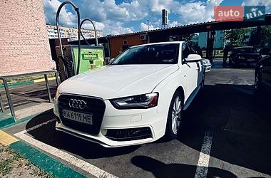 Седан Audi A4 2013 в Киеве