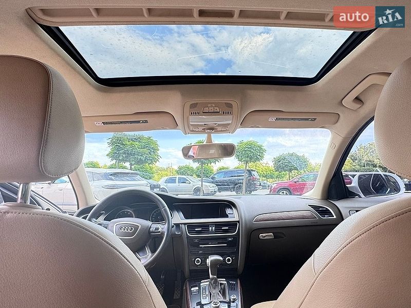 Седан Audi A4 2014 в Львове