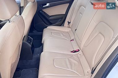Седан Audi A4 2014 в Львові